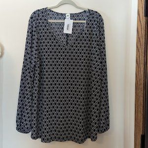 NWT Black and Ivory Abstract Plus Size Blouse